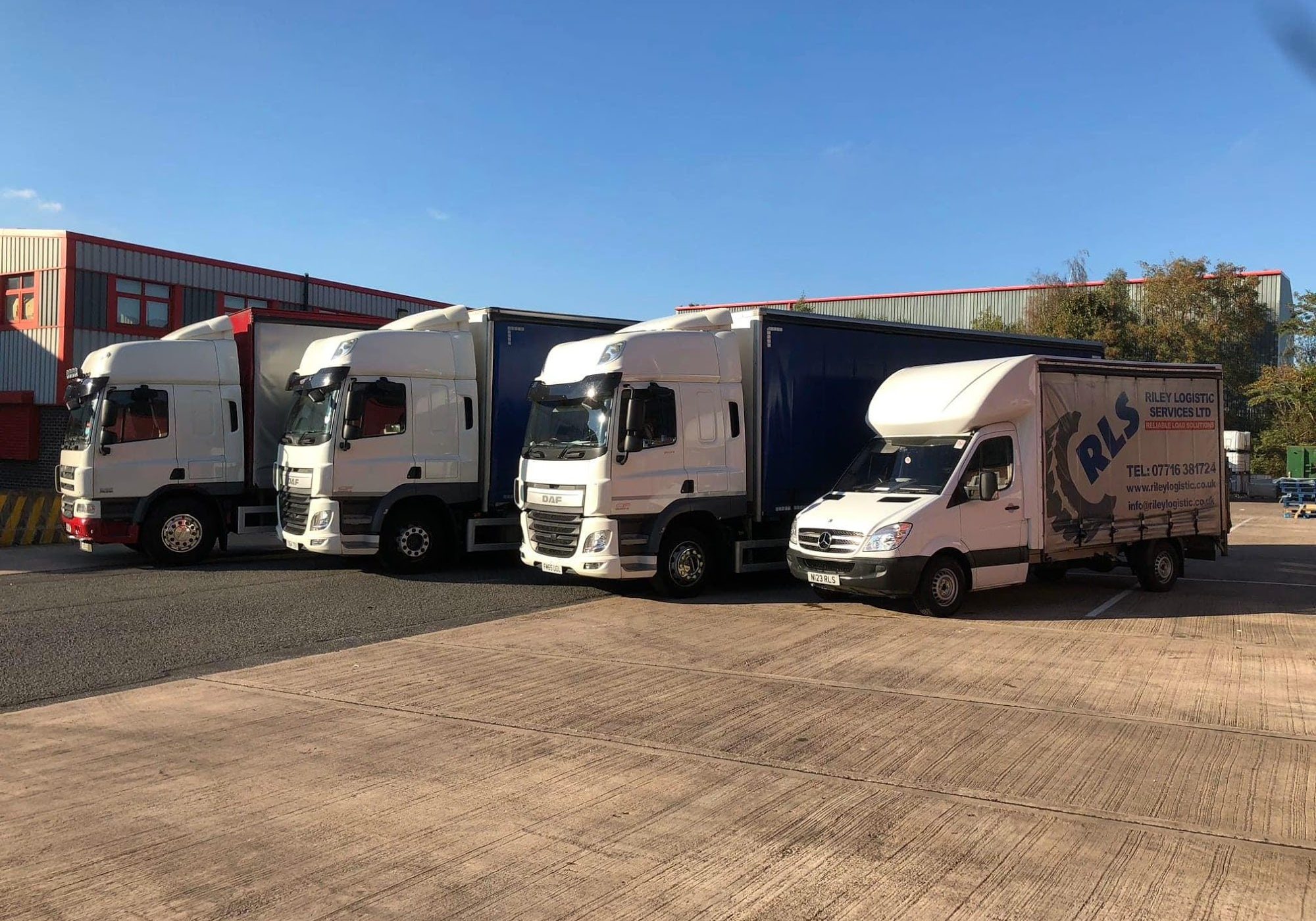 Riley Logistic Services Fleet From Side